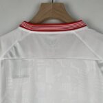 sevilla camiseta 2024 cuello anterior