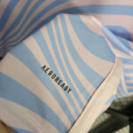 camiseta arsenal stella azul rosa logo aeroready camiseta arsenal stella azul rosa logo aeroready