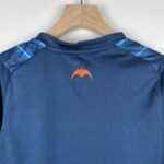 valencia camiseta azul cuello anterior valencia camiseta azul cuello anterior
