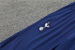 chandal tottenham escudo