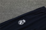 escudo pantalon chandal real madrid 2024 escudo pantalon chandal real madrid 2024