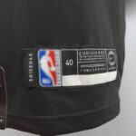 camiseta negra miami heat etiqueta nba