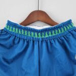 pantalon corto timberwolves celeste cintura delantera con diseño de arboles verdes pantalon corto timberwolves celeste cintura delantera con diseño de arboles verdes