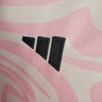 flamengo camiseta rosa logo