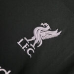 segunda camiseta liverpool 2025 escudo segunda camiseta liverpool 2025 escudo