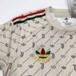 Camiseta Juventus version Fan 2da equipacion gucci escudo Camiseta Juventus version Fan 2da equipacion gucci escudo
