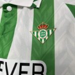 Camiseta-conjunto-niños-real-betis-primera-equipacion-2024-2025-escudo Camiseta-conjunto-niños-real-betis-primera-equipacion-2024-2025-escudo