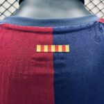 Camiseta primera equipacion Barcelona 2024-2025 version jugador cuello Camiseta primera equipacion Barcelona 2024-2025 version jugador cuello