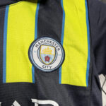 Conjunto Manchester City para niños 2024-2025 escudo Conjunto Manchester City para niños 2024-2025 escudo