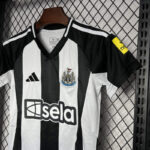 Conjunto newcastle para niños 2024 side Conjunto newcastle para niños 2024 side