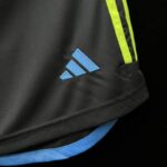 Pantalón corto Arsenal negro logo Pantalón corto Arsenal negro logo