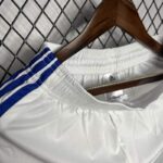 Pantalon-corto-cruzeiro-primera-equipacion-2024-2025-pretina