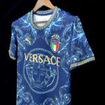 Camiseta-italia-versace-2024-2025-frontal Camiseta-italia-versace-2024-2025-frontal
