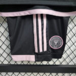 Conjunto-de-niño-inter-miami-segunda-equipacion-2024-2025-dorsal-pantalon