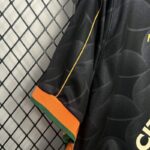 camiseta-venezia-primera-equipacion-2024-2025-puño-derecho camiseta-venezia-primera-equipacion-2024-2025-puño-derecho