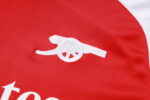 Chandal Arsenal Azul-Rojo 2024-2025 logo