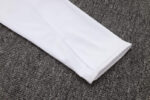 Chandal Real Madrid Blanco y Negro 2024-2025 puño Chandal Real Madrid Blanco y Negro 2024-2025 puño