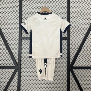 Conjunto Niño Osasuna Segunda Equipación 2024-2025 parte trasera