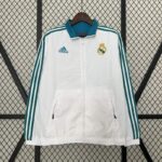 Cortaviento Reversible Real Madrid Celeste-Blanco 2024-2025 parte delantera blanco Cortaviento Reversible Real Madrid Celeste-Blanco 2024-2025 parte delantera blanco