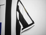 Camiseta Juventus Retro Primera Equipacion 1998-1999 puño