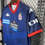Camiseta-deportivo-de-la-coruña-segunda-equipacion-2024-2025-frontal