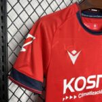 Conjunto Niño Osasuna Primera Equipacion 2024-2025 puño