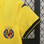 Conjunto Niño Villareal FC Primera Equipacion 2024-2025 puño Conjunto Niño Villareal FC Primera Equipacion 2024-2025 puño