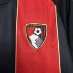 camiseta-Bournemouth-primera-equipacion-2024-2025-escudo