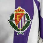 camiseta-real-valladolid-primera-equipcion-1984-escudo camiseta-real-valladolid-primera-equipcion-1984-escudo