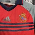 camiseta-tercera-equipacion-deportivo-de-la-coruña-1999-2000-escudo