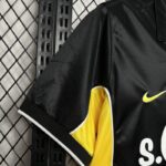 Camiseta Retro Borussia Dortmund 1998-2000 puño