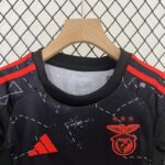 Conjunto Niño Benfica Segunda Equipacion 2024-2025 pecho