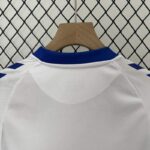 Conjunto Niño Tenerife Primera Equipación 2024-2025 cuello