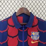 Cortaviento Reversible FC Barcelona Rojo Azul 2024-2025 pecho reverso Cortaviento Reversible FC Barcelona Rojo Azul 2024-2025 pecho reverso