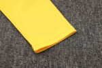 chandal-Borussia-Dortmund-amarillo-2024-2025-puño-izquierdo