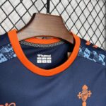 conjunto-niño-celta-de-vigo-segunda-equipacion-2024-2025-dorsal conjunto-niño-celta-de-vigo-segunda-equipacion-2024-2025-dorsal