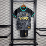 conjunto-niño-liverpool-black-edicion-limitada-2024-2025 conjunto-niño-liverpool-black-edicion-limitada-2024-2025