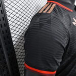 Camiseta Bayern Múnich Version Jugador Edicion Especial 2024-2025 puño derecho