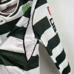 Camiseta Retro Sporting de Lisboa Primera Equipacion 2001-2003 puño izquierdo Camiseta Retro Sporting de Lisboa Primera Equipacion 2001-2003 puño izquierdo