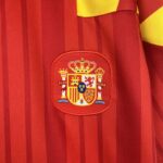 Camiseta retro España primera equipacion 1992-1994 escudo