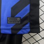 Conjunto Niño Inter de Milan Primera Equipacion 2024-2025 parte baja Conjunto Niño Inter de Milan Primera Equipacion 2024-2025 parte baja