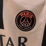 Conjunto Niño PSG Tercera Equipación 2024-2025 logo