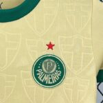 Conjunto Niño Palmeiras Tercera Equipacion 2024-2025 logo Conjunto Niño Palmeiras Tercera Equipacion 2024-2025 logo
