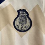 Conjunto Niño Porto Segunda Equipacion 2023-2024 escudo Conjunto Niño Porto Segunda Equipacion 2023-2024 escudo