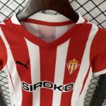 Conjunto Niño Sporting de Gijon Segunda Equipación 2024-2025 pecho