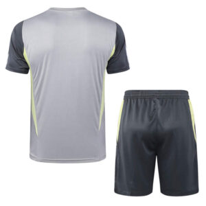 Conjunto de Entrenamiento Atletico Mineiro Gris 2024-2025 parte trasera