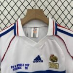 Conjunto retro niño Francia segunda equipacion 1998 cuello Conjunto retro niño Francia segunda equipacion 1998 cuello