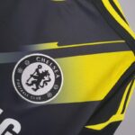 Camiseta Retro Chelsea Tercera equipacion 2012-2013 escudho.