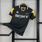 Camiseta-juventus-tercera-equipacion-retro-1996-1997