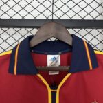 Camiseta retro España primera equipacion 2000 cuello Camiseta retro España primera equipacion 2000 cuello